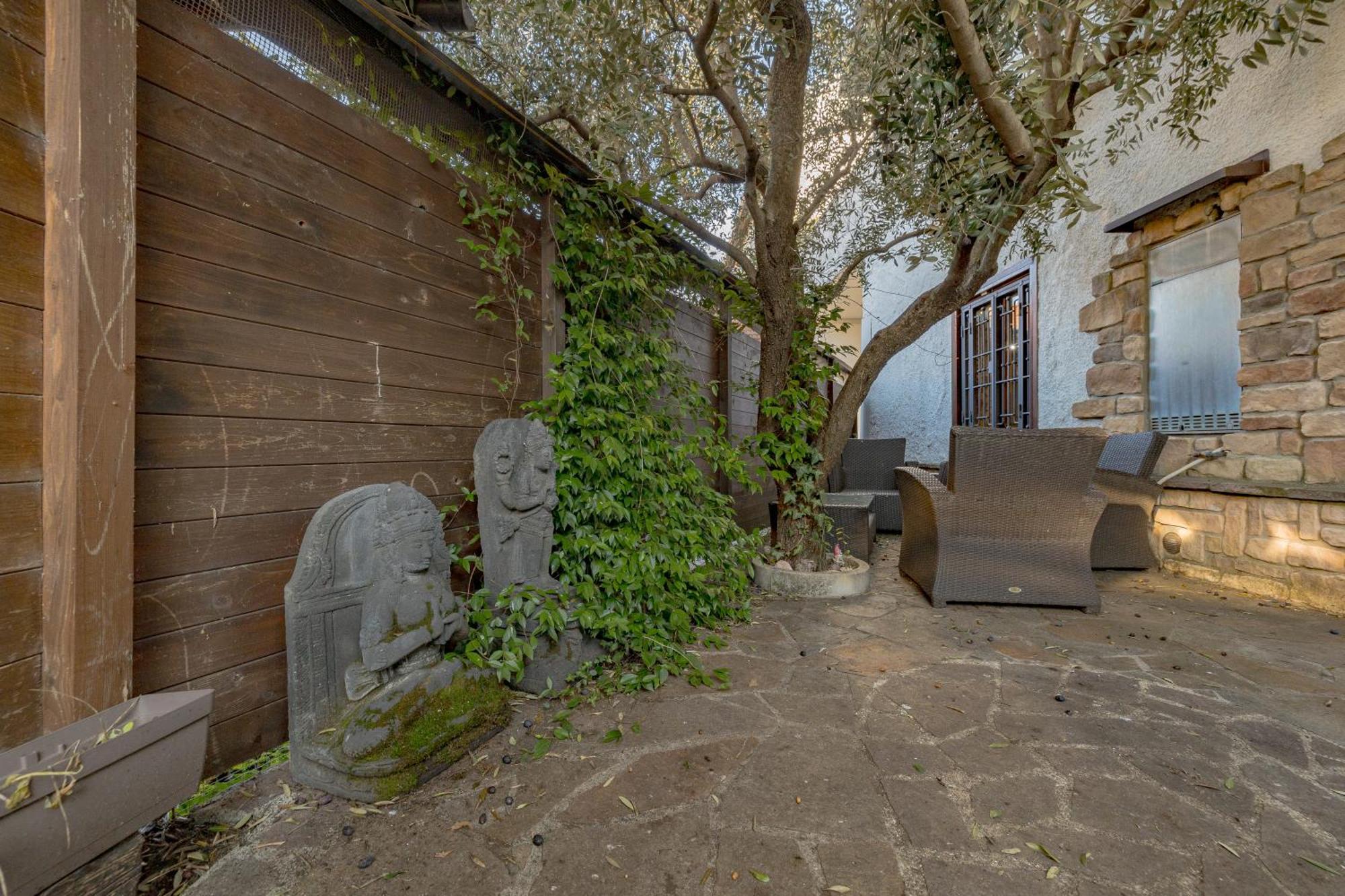Malpensa Jacuzzi House Villa Ferno Exterior photo