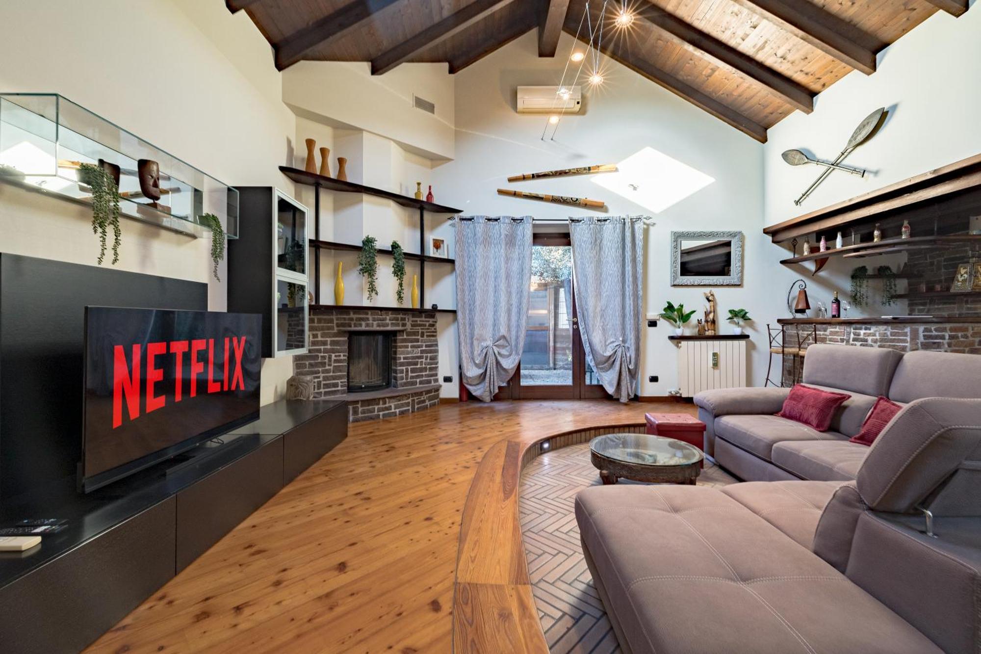 Malpensa Jacuzzi House Villa Ferno Exterior photo